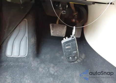 2015 Chrysler 200 Limited из США, поврежденный, VIN 1C3CCCAB8FN701715